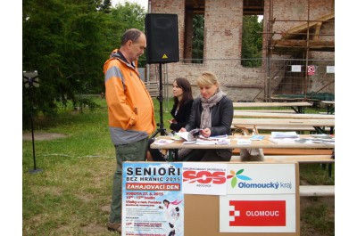 Senioři bez hranic 2015 - zahájení 27. 6.