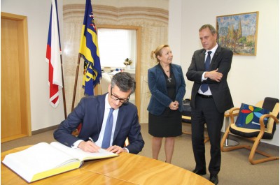Hejtman přijal francouzského velvyslance Asvazadouriana
