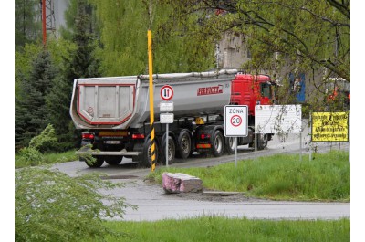 Hejtman Rozbořil dnes osobně navštívil všechny obce na Přerovsku, které trápí nadměrná kamionová doprava. Starostům předložil řešení