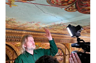 Záchrana unikátního výtvarného prostoru začíná. Sál Komenia projde péčí restaurátora