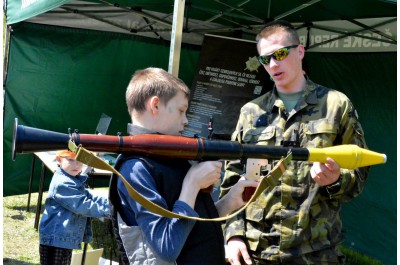 Den se složkami IZS v Brodku u Přerova     foto: Jan Teimer