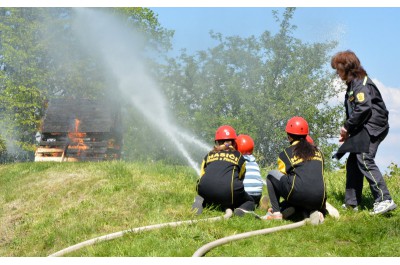 Den se složkami IZS v Brodku u Přerova     foto: Jan Teimer