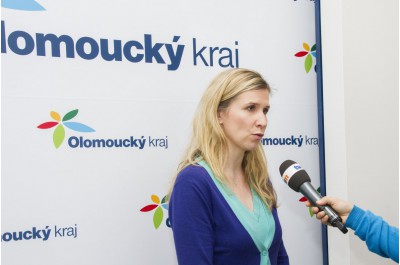 Olomoucký kraj navštívila ministryně školství Kateřina Valachová. Region chválila za podporu sportu