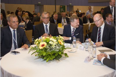 Hejtman Rozbořil vystoupil na sněmu Hospodářské komory v Olomouci