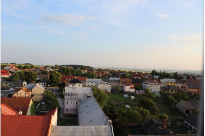 Vesnicí Olomouckého kraje roku 2016 je Hněvotín