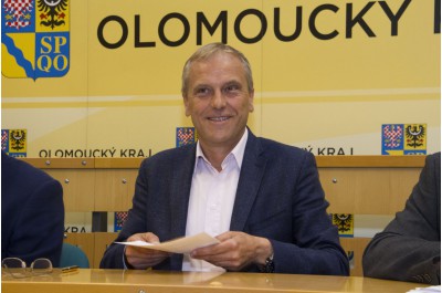 Vesnicí Olomouckého kraje roku 2016 je Hněvotín