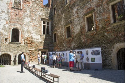 Olomoucký kraj opraví palác na hradě Helfštýn