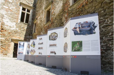 Olomoucký kraj opraví palác na hradě Helfštýn
