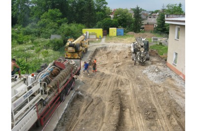Stavební práce a rekonstrukce objektů se o prázdninách rozjedou naplno 