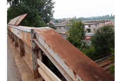 Dva mosty nad železniční tratí dosluhují, radní teď čekají na podrobný průzkum           foto: MmPř