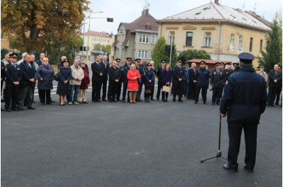 Profesionální hasiči ze Šumperku mají novou stanici 