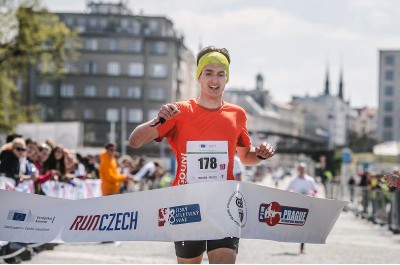 Juniorský maraton otevřel registrace. Opět chce rozběhat tisíce středoškoláků               foto: RunCzech