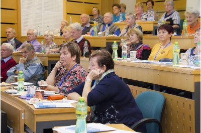 Krajská rada seniorů má nové vedení. Post předsedkyně obhájila Milena Hesová