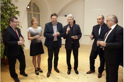 Vlastivědné muzeum v Olomouci otevřelo výstavu o císaři Františku Josefovi I. Vernisáže se zúčastnil i hejtman Oto Košta
