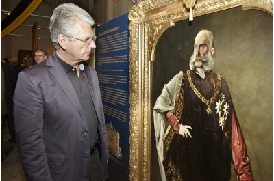 Vlastivědné muzeum v Olomouci otevřelo výstavu o císaři Františku Josefovi I. Vernisáže se zúčastnil i hejtman Oto Košta