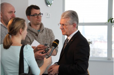 Hejtman Košta se setkal s primátorem Olomouce Staňkem. Jednali o heliportu