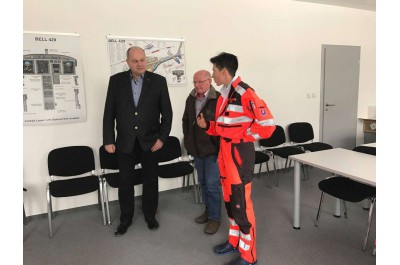 Ředitel ZZS Olomouckého kraje Petr Hubáček vyjednal s vedením společnosti ATE náhradní vrtulník pro obyvatele regionu
