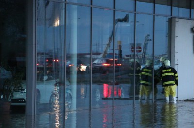 Rychlé tání sněhu způsobilo celkem devět mimořádných událostí v kraji. Se situací se osobně na místě seznámil i hejtman Košta
