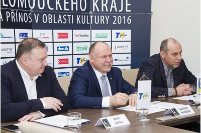 Anketa o výjimečný kulturní počin roku 2016 v Olomouckém kraji. Hlasování skončí dnes o půlnoci 