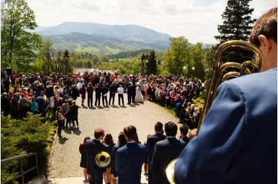 Lázeňskou sezonu v Jeseníku zahájí Kristína a Koller