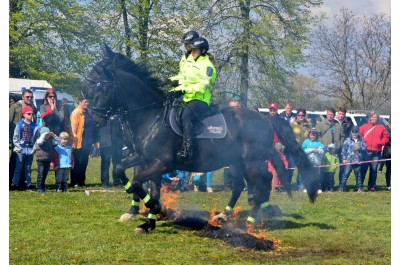 Den se složkami integrovaného záchranného systému v Brodku u Přerova               foto: Jan Teimer