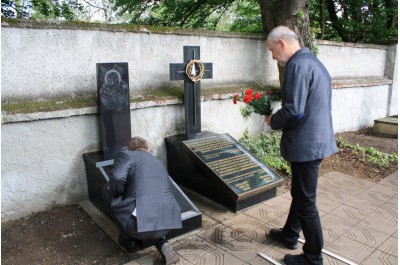 Všechny oběti krvavé noci na Švédských šancích už odpočívají na stejném místě. Spolu po 72 letech.