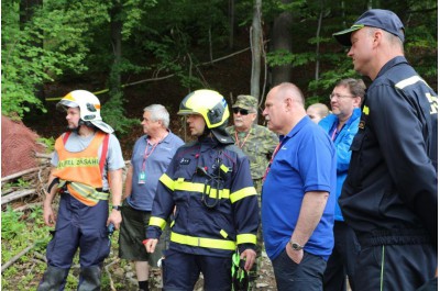Hasiči bojovali s rozsáhlým lesním požárem u hranic s Polskem. V rámci cvičení Forest Fire 2017