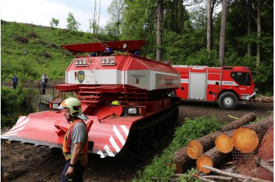 Hasiči bojovali s rozsáhlým lesním požárem u hranic s Polskem. V rámci cvičení Forest Fire 2017