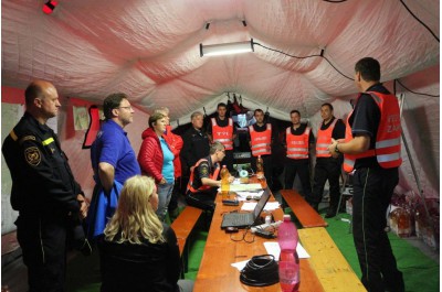 Hasiči bojovali s rozsáhlým lesním požárem u hranic s Polskem. V rámci cvičení Forest Fire 2017
