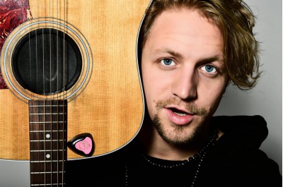 Džemfest zveřejnil program. Zajíc v pytli ukrýval hned čtyři písničkáře, včetně Tomáše Kluse