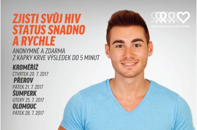 Sanitka České společnosti AIDS pomoc bude bezplatně testovat na Moravě
