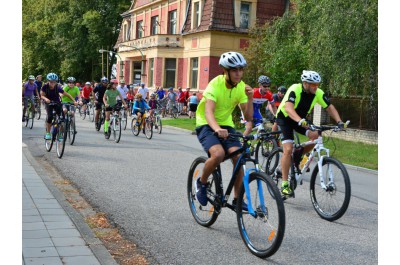 Na kola sedli závodníci všech generací Foto: Jan Teimer