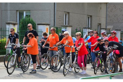 Na kola sedli závodníci všech generací Foto: Jan Teimer