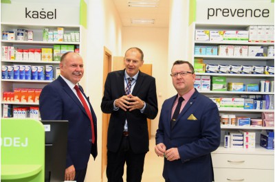 Sehnat léky bude snazší. Nemocnice otevřela non-stop lékárnu 