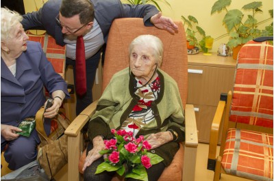 Marta Musilová pamatuje císaře pána. Ve čtvrtek oslavila 107 narozeniny