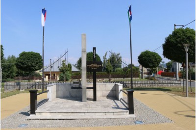 Zástupci kraje uctili památku vypálené obce