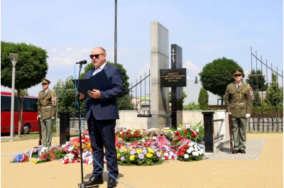 Zástupci kraje uctili památku vypálené obce