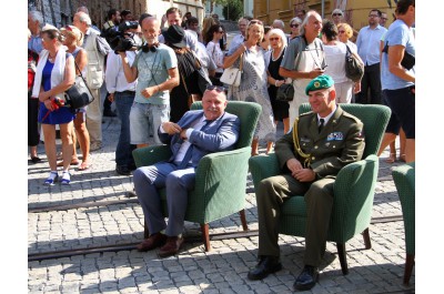 Pavel Dostál má v Olomouci pamětní desku. Odhalena byla v den výročí srpnové okupace