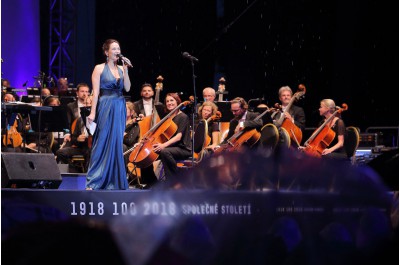 Páteční koncert prosvítilo slunce, sobotní ukončila bouřka