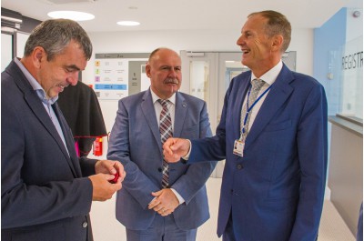 Fakultní nemocnice otevřela supermoderní kliniku