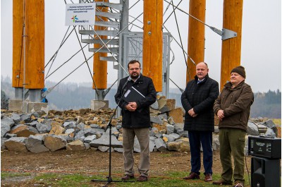 Turisty dělí od jedinečné vyhlídky třiaosmdesát schodů 