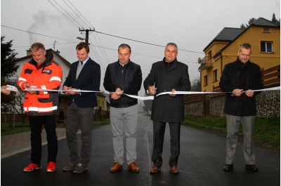 Na těchto silnicích vás bude jízda bavit