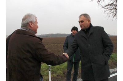 Na těchto silnicích vás bude jízda bavit