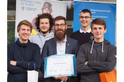 S vítězem Podnikavé hlavy prozkoumáte povrch Měsíce     Foto: VTP UP
