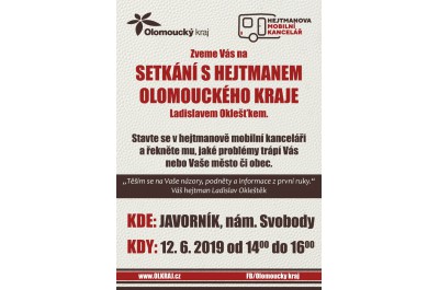 Javorník čeká na hejtmana. Dorazí v karavanu