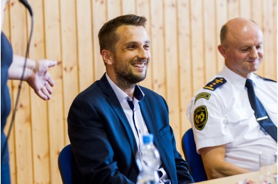 Čtvrtek patřil v Přáslavicích hasičům