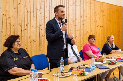 Čtvrtek patřil v Přáslavicích hasičům