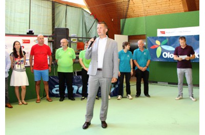 Naděje stolního tenisu hrají v Olomouci. Mezinárodní mistrovství zahájil náměstek hejtmana Petr Vrána