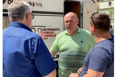 Hejtmanova kancelář bude stát před nádražím