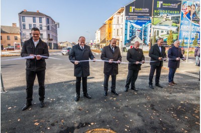  Z ošklivé výpadovky je moderní silnice. Kraj stavbu podpořil milióny korun  